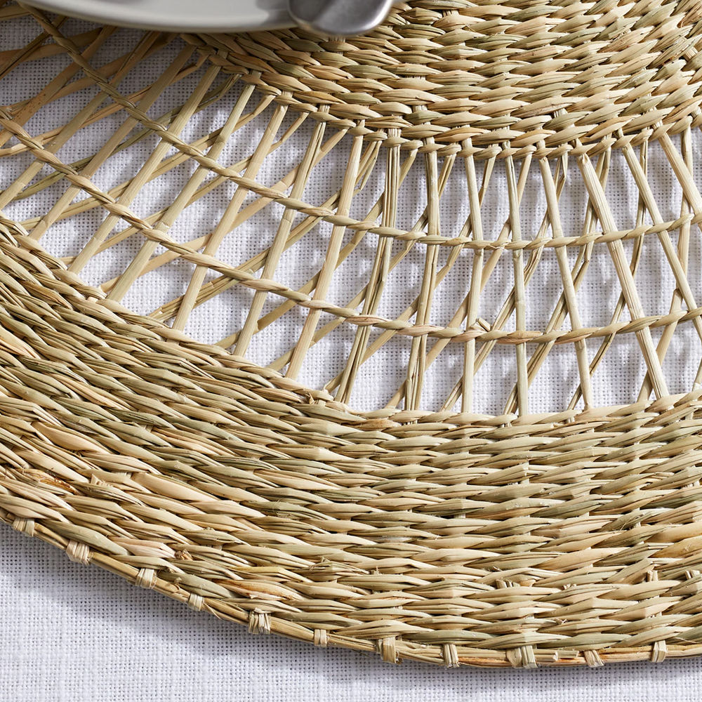 Round Woven Seagrass Placemat