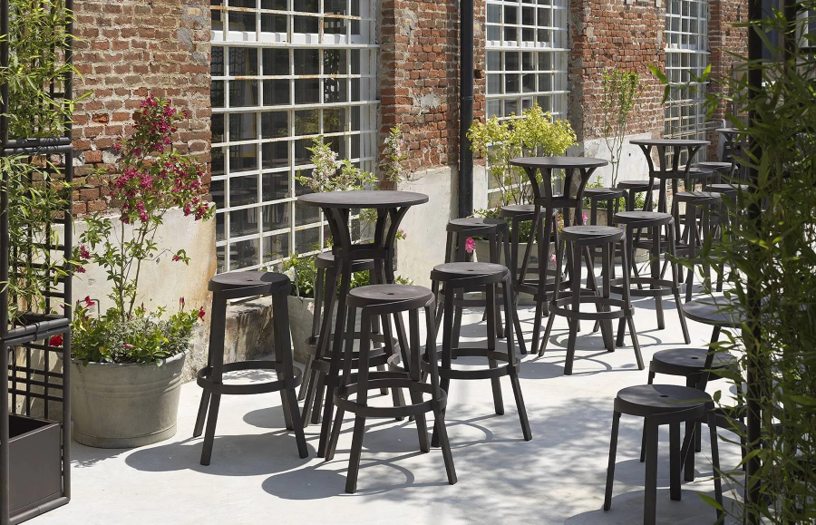 outdoor-stool-for-bar-pub-cafe-balcony-stack-maxi-nardi